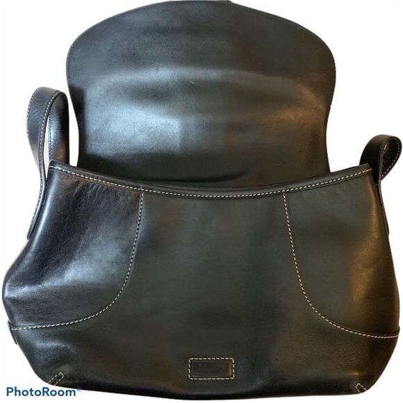 Cole Haan Black Leather Curved Shoulder Bag - Picture 2 of 15
